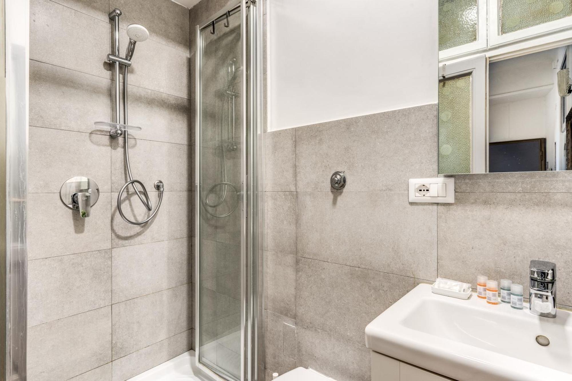 Lovely Renovated Flat By Vatican โรม ภายนอก รูปภาพ