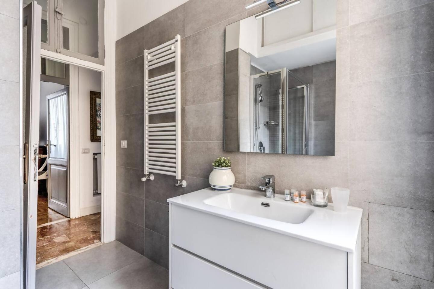 Lovely Renovated Flat By Vatican โรม ภายนอก รูปภาพ